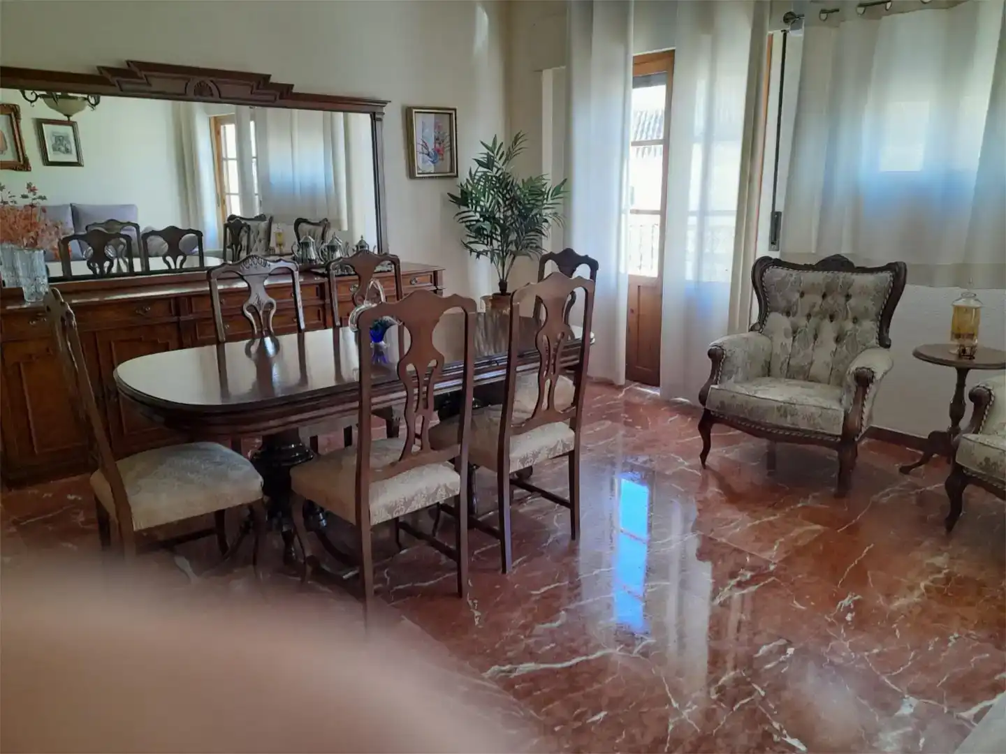 Comedor de Piso en venta en Luque con Aire acondicionado, Trastero y Amueblado