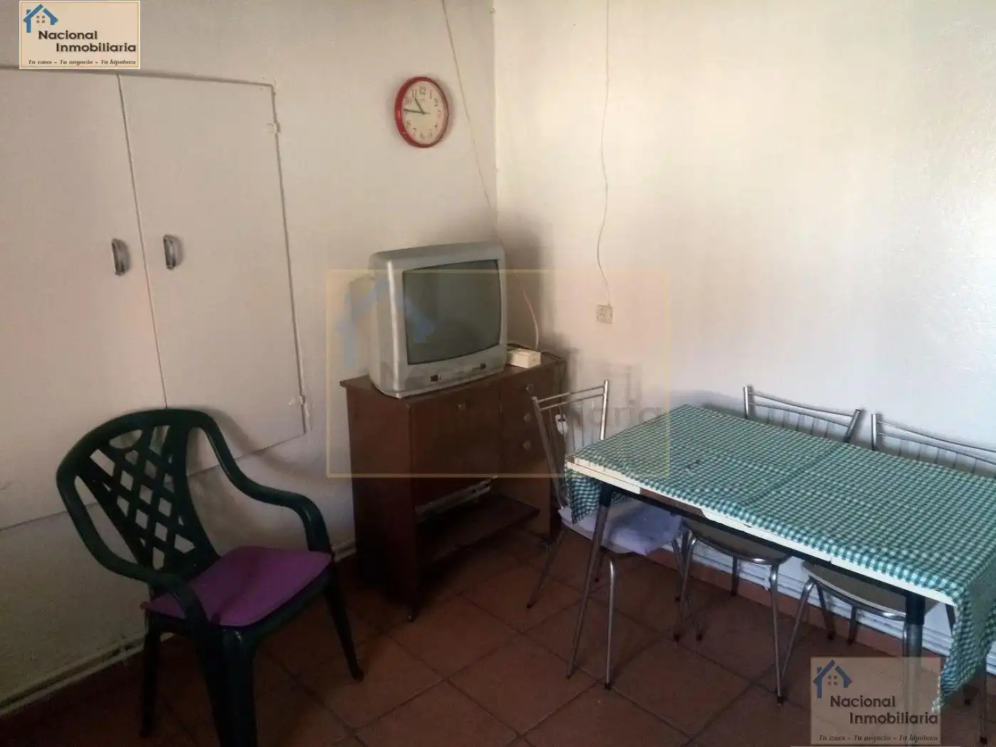 Menjador de Casa o xalet en venda en Torre Val de San Pedro amb Calefacció, Moblat i Alarma
