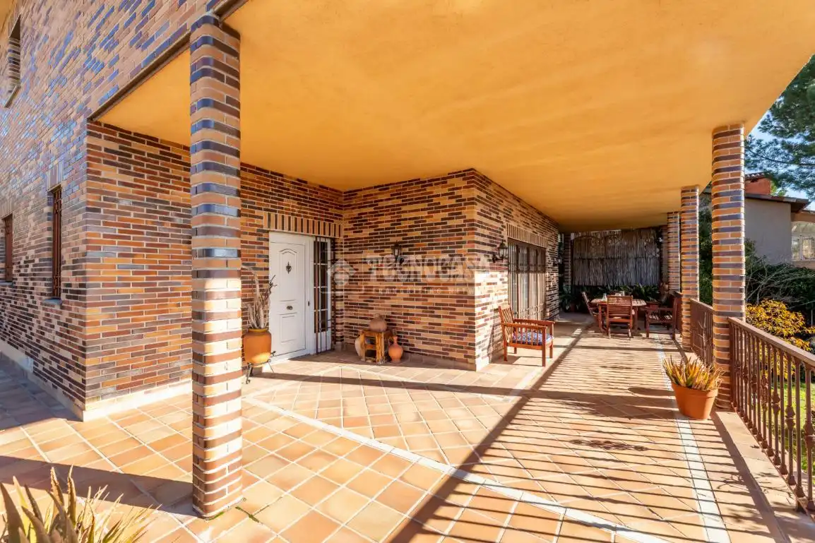 House with pool for sale in Los Peñascales, imagen 2