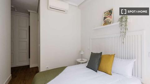 Photo 3 of Flat to share in Gaztambide, Madrid