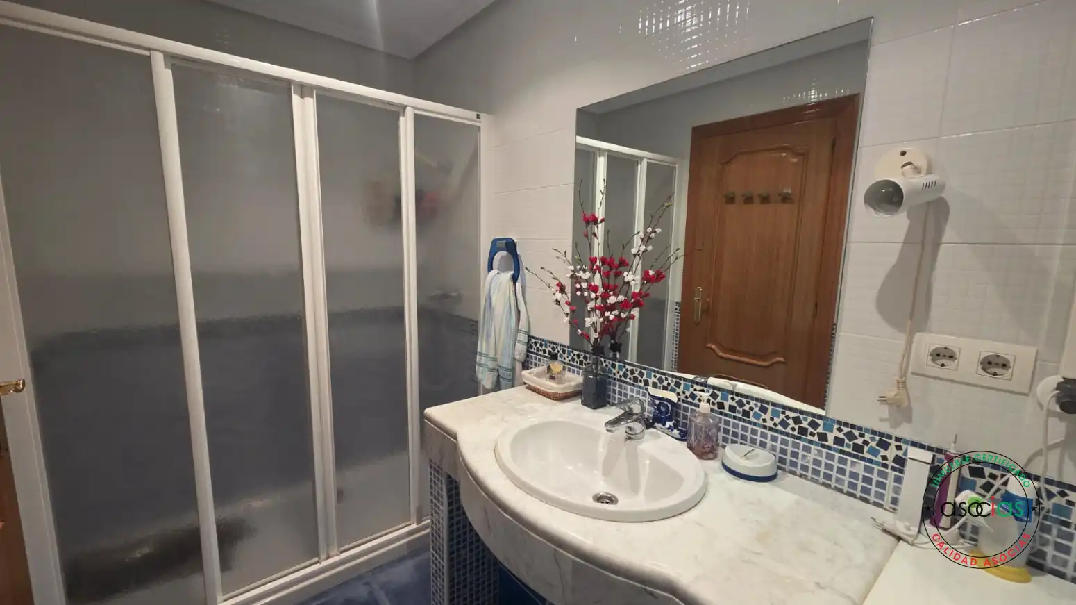 Bathroom of Houses for sale in Ponferrada  with Heating, Private garden and Terrace