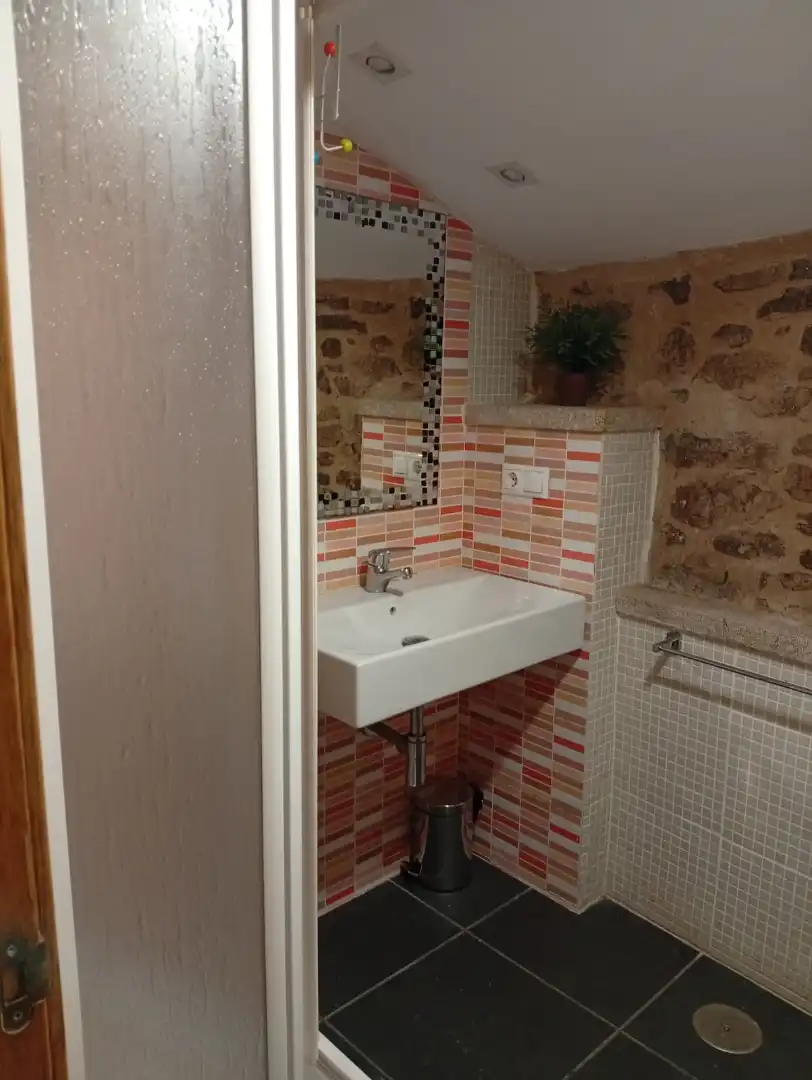 Bany de Casa o xalet en venda en Cerdedo amb Moblat, Forn i Rentadora
