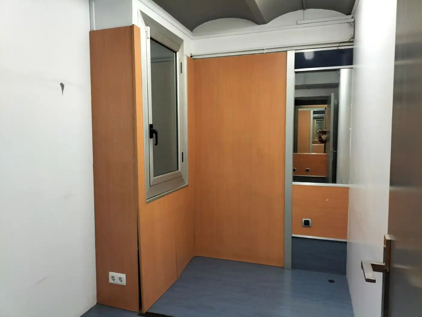 Business premises for sale in Eixample, imagen 29