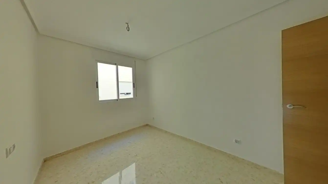 Piso con ascensor en venta en C/ Sant Valerià, imagen 7