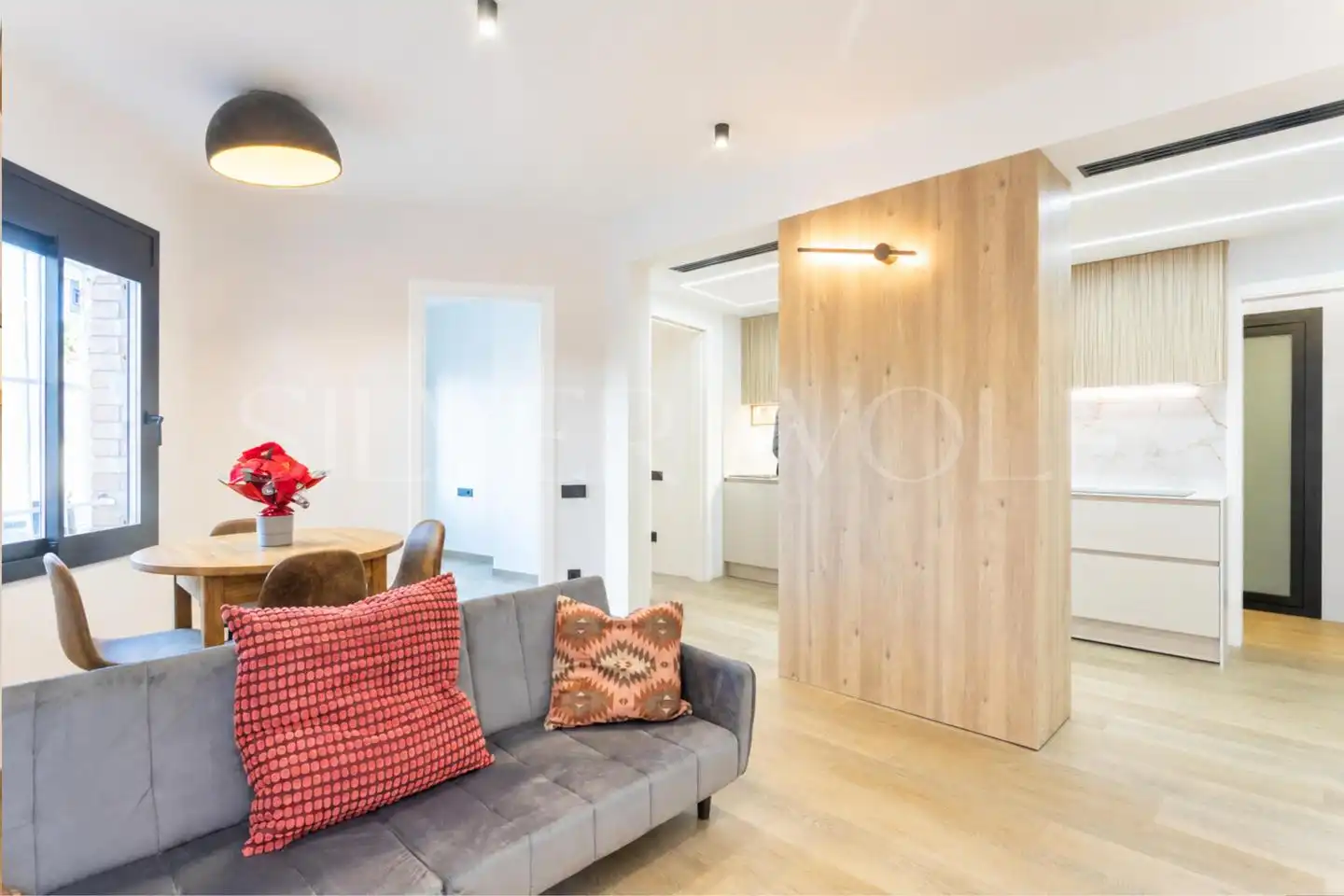 Living room of Ground floor for sale in Sant Feliu de Llobregat  with Air Conditioner, Heating and Alarm