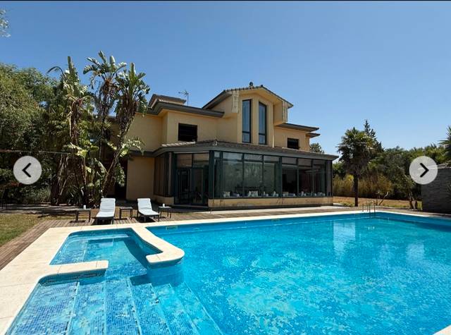 Casa-chalet en Venta en Simon Verde