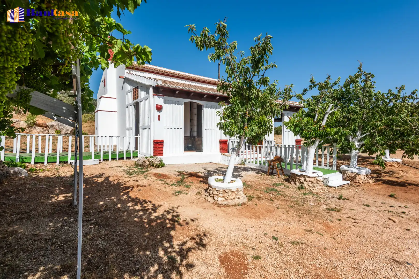 Vista exterior de Finca rústica en venta en Antequera con Jardín privado, Piscina y Amueblado