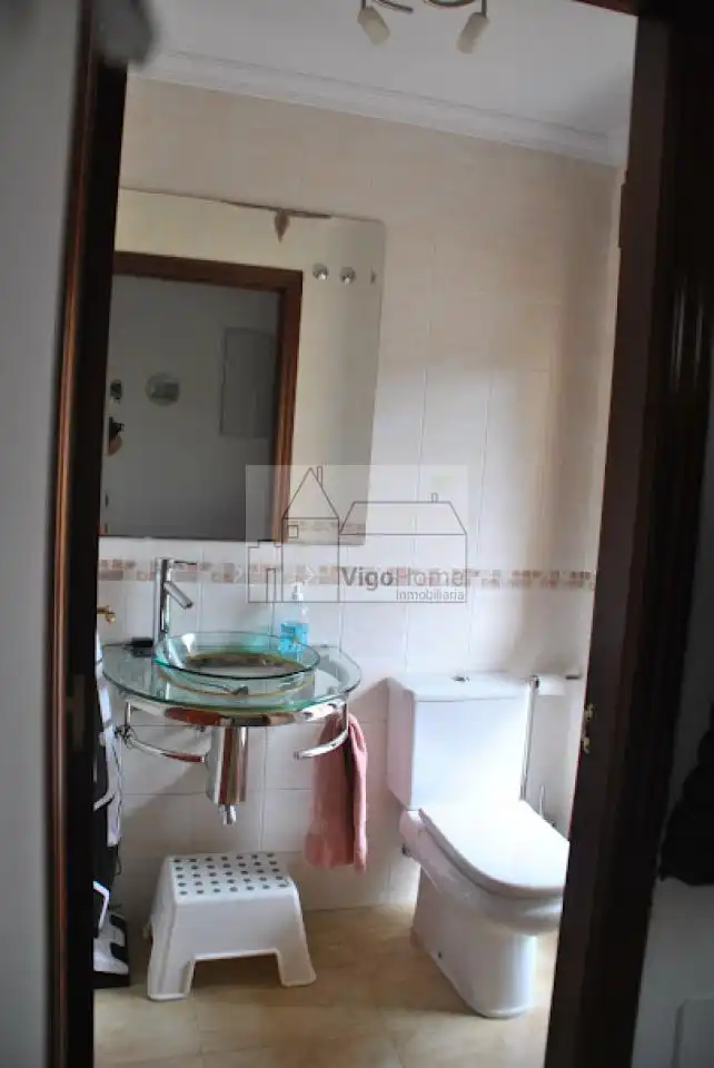 Bathroom of Houses for sale in Cangas   with Heating, Private garden and Terrace