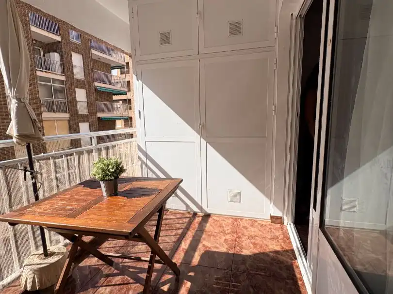 Terraza de Piso en venta en Torrevieja con Aire acondicionado, Terraza y Balcón