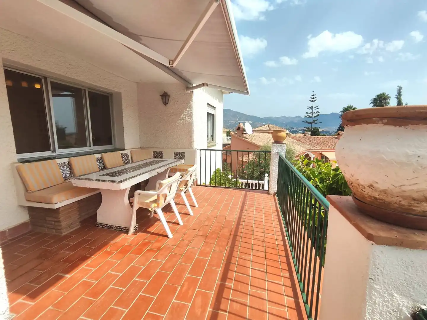 Chalet con piscina en venta en Hipódromo - Cerrado del Águila, imagen 3
