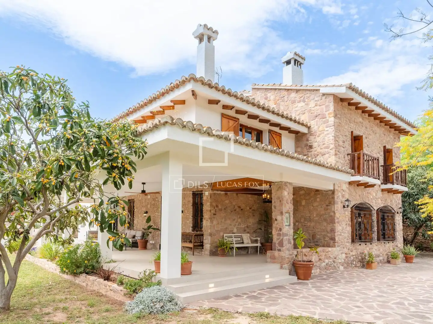Vista exterior de Casa o xalet de lloguer en Náquera amb Aire condicionat, Calefacció i Jardí privat