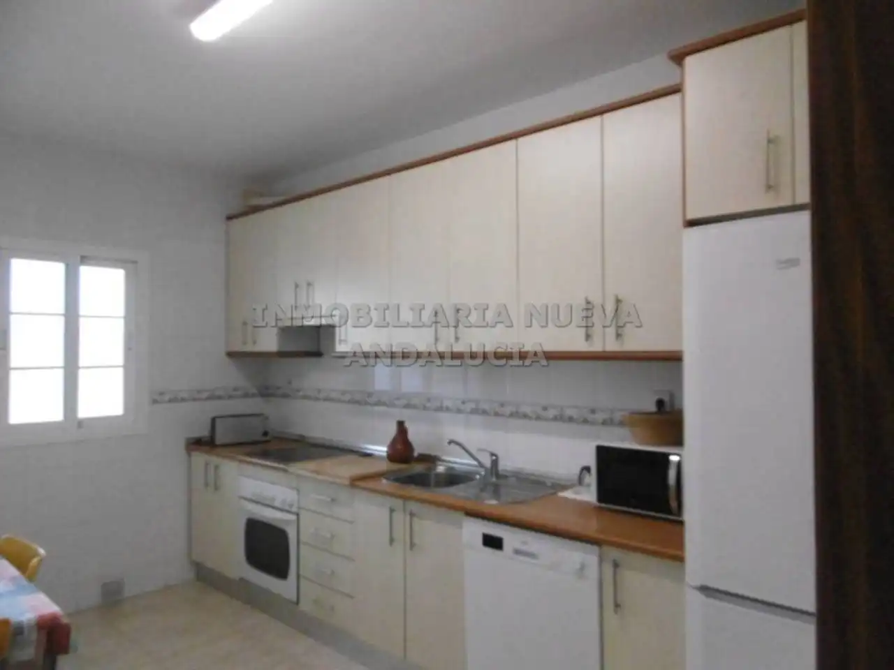 Küche von Wohnung zur Miete in Almería mit Klimaanlage, Heizung und Terrasse