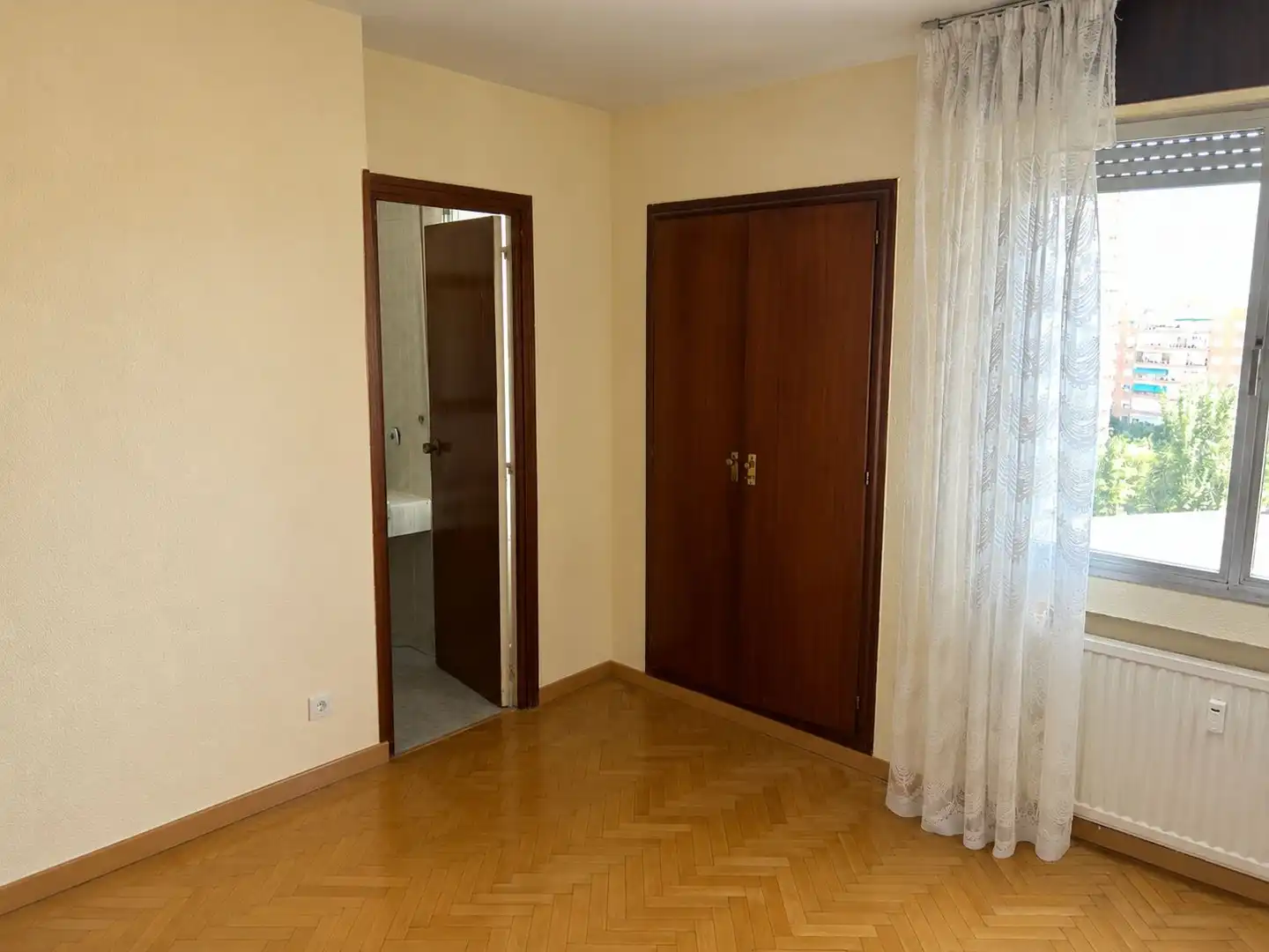 Flat with pool for sale in Avenida del Cardenal Herrera Oria, imagen 11
