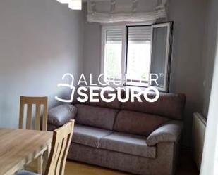 Bedroom of Flat to rent in Valladolid Capital  with Heating, Terrace and Furnished