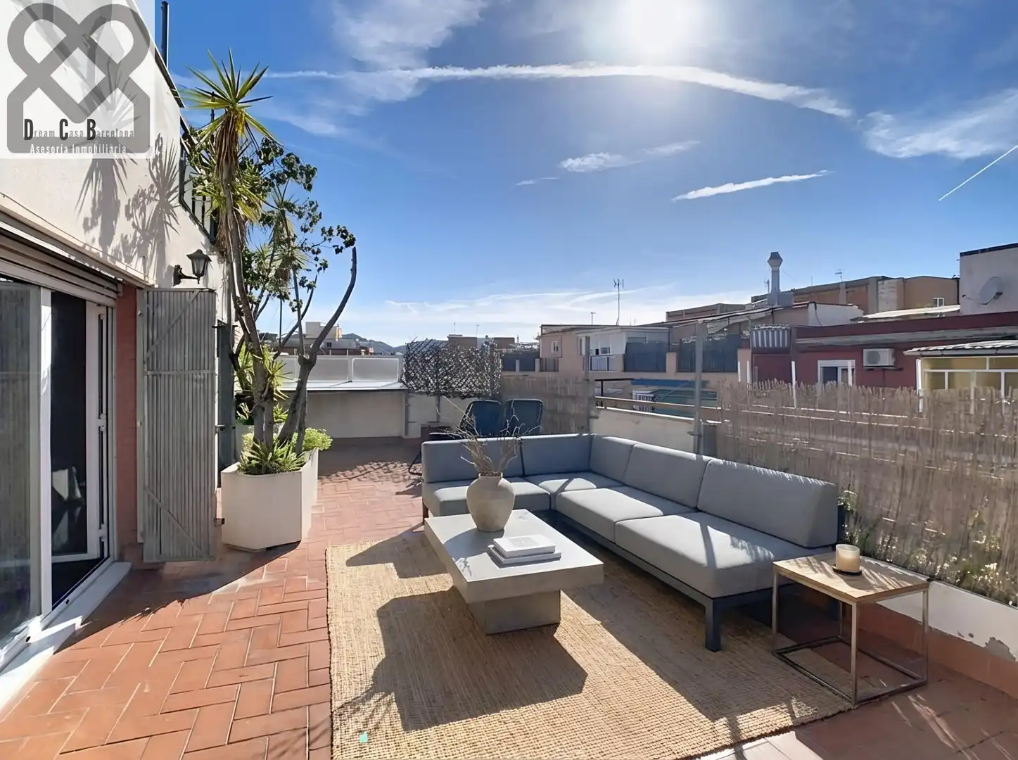 Terrasse von Dachboden zum Verkauf in Barcelona mit Heizung und Terrasse