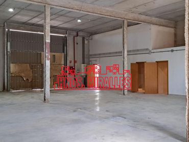 Nave industrielle à vendre à Pedanías Este