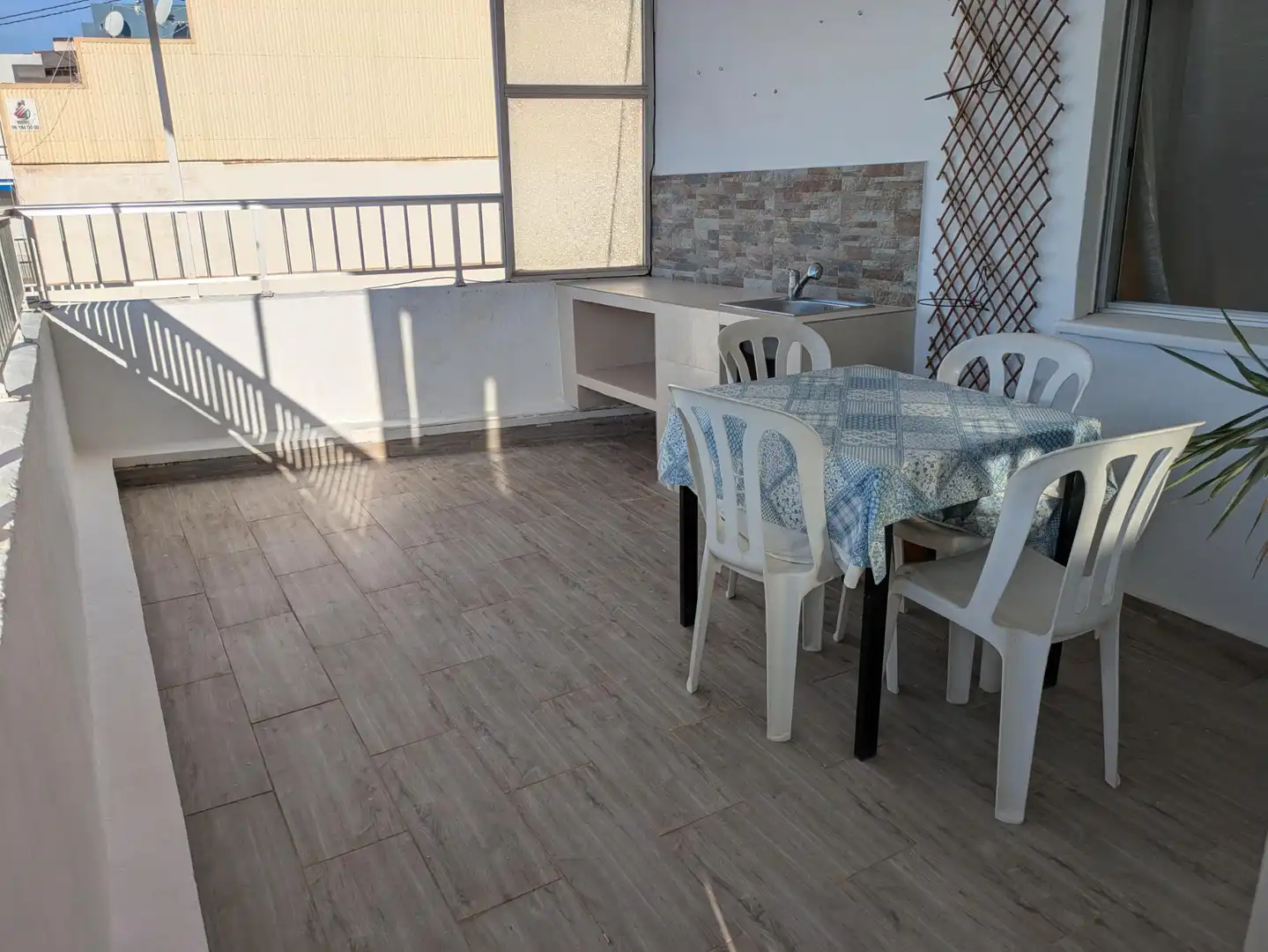 Terrasse von Dachboden zum Verkauf in Cullera mit Terrasse und Möbliert