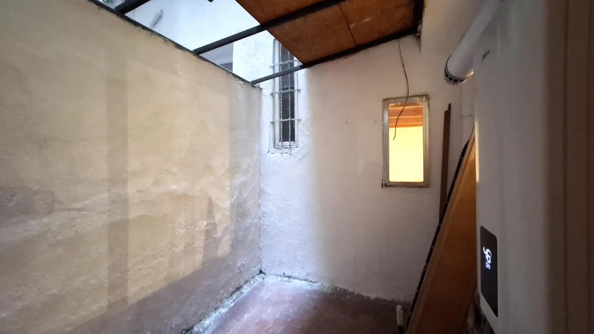 Piso en venta en Madrid con Horno, Lavadora y Alarma