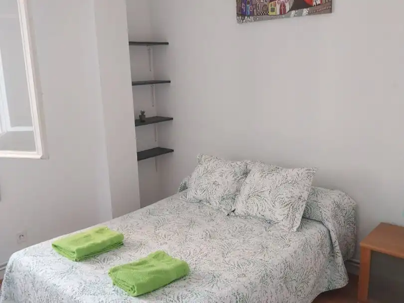Habitación de Piso de alquiler en Santander con Amueblado, Horno y Lavadora