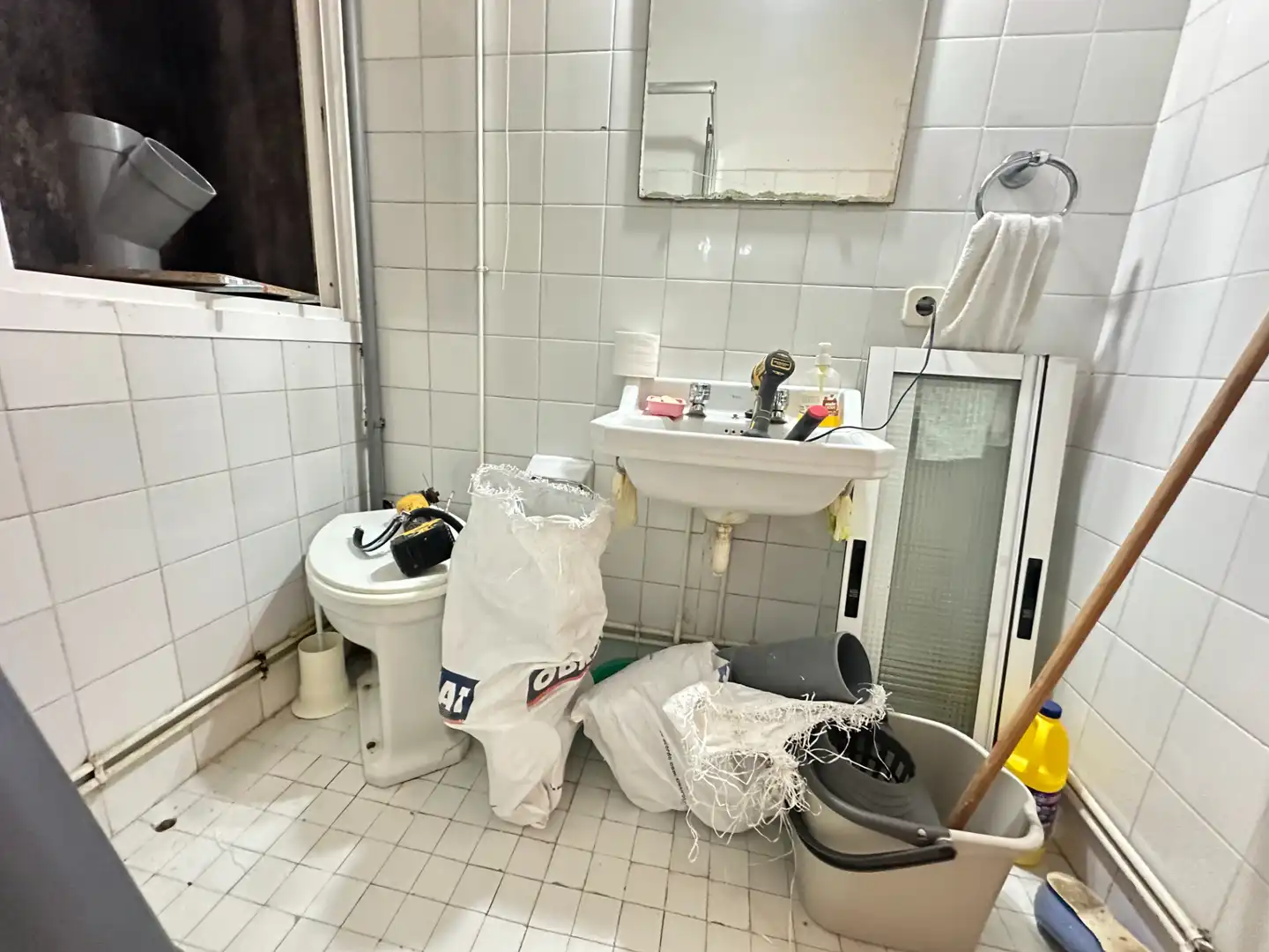 Baño de Piso en venta en Santiago de Compostela  con Calefacción y Trastero
