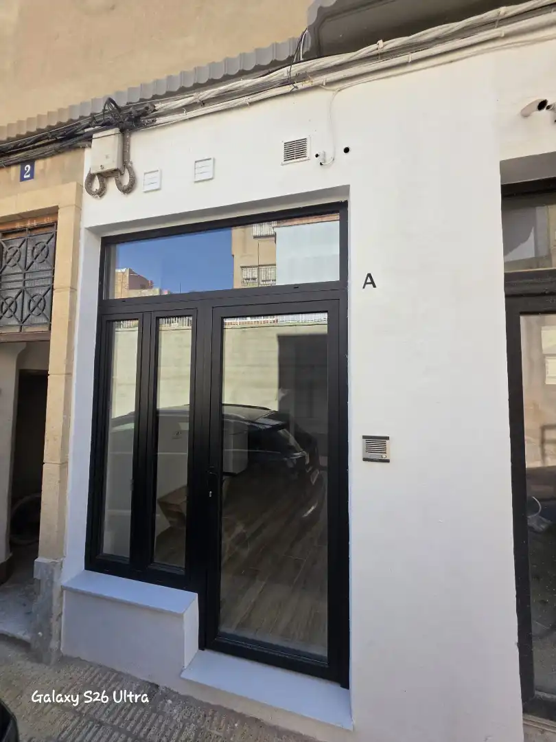 Vista exterior de Estudio de alquiler en Catarroja con Amueblado, Horno y Lavadora
