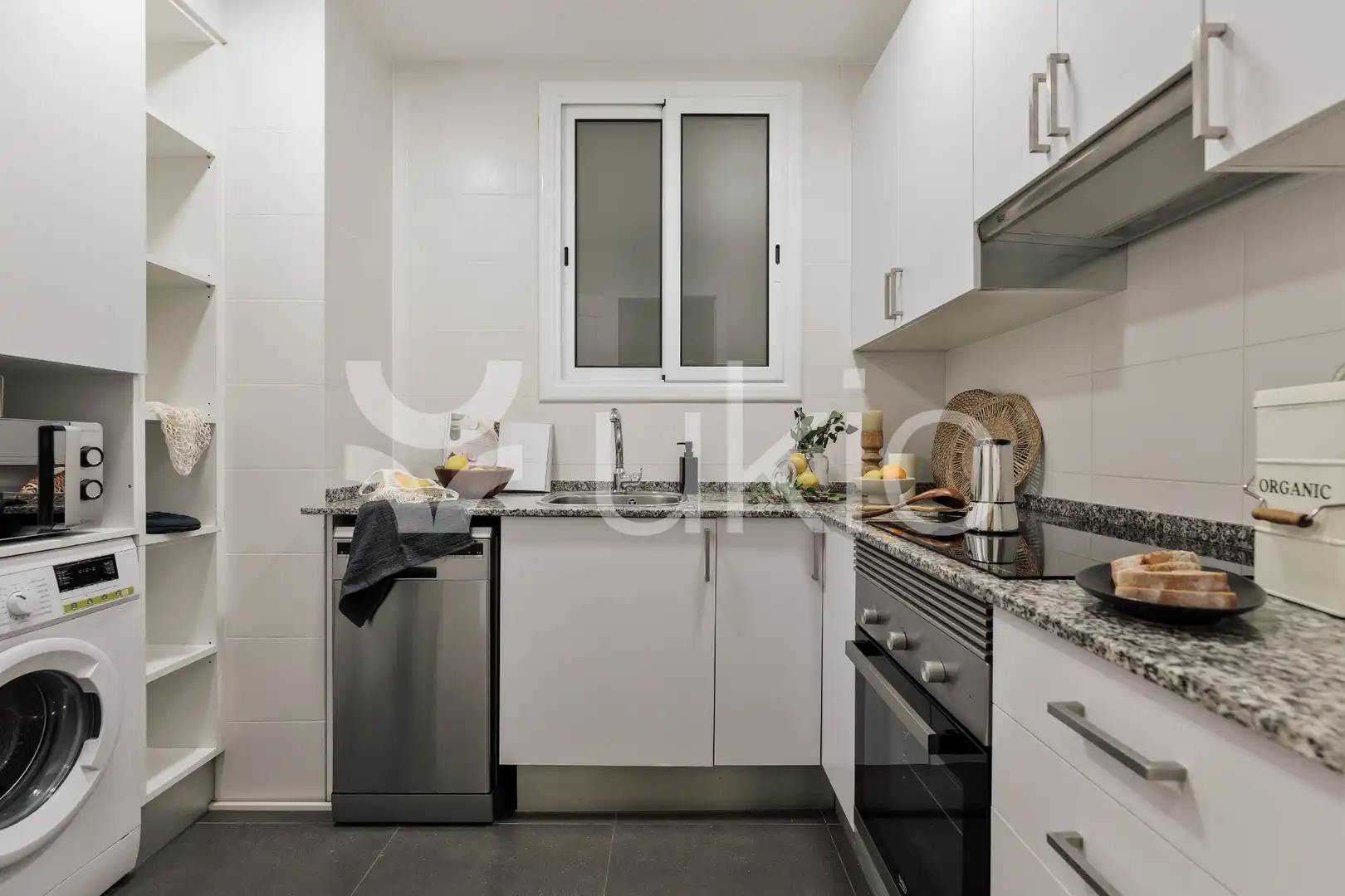 Kitchen of Apartments for rent in Barcelona  with Air Conditioner, Heating and Furnished