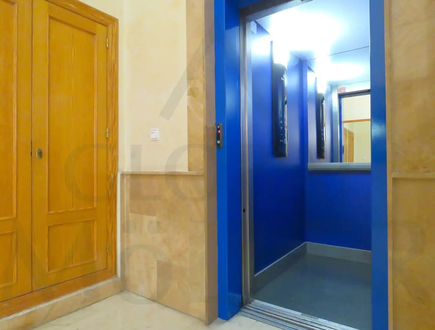 Piso en venta en Cartagena con Aire acondicionado, Horno y Microondas