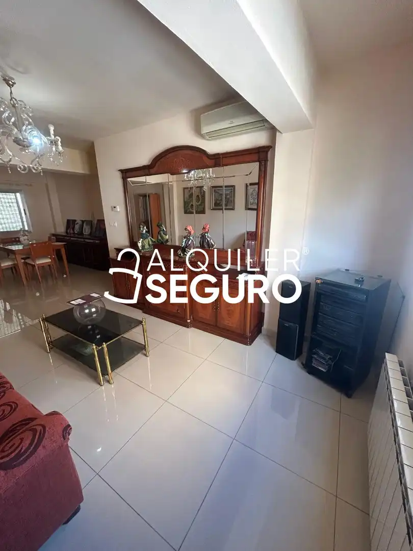 Sala de estar de Piso de alquiler en Granada con Aire acondicionado, Calefacción y Terraza