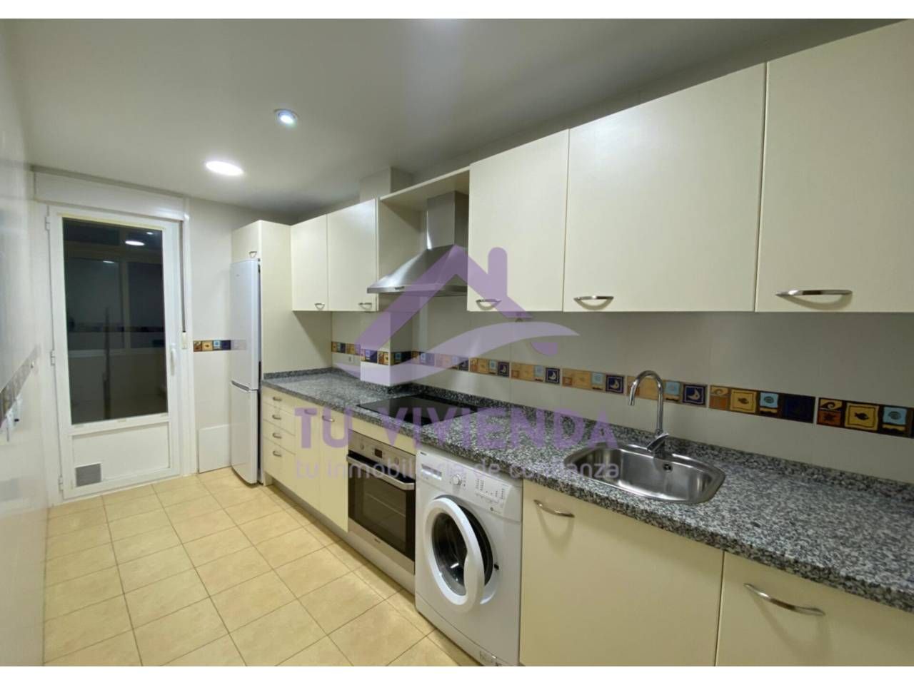 Kitchen of Flat for sale in Valladolid Capital  with Heating, Parquet flooring and Terrace