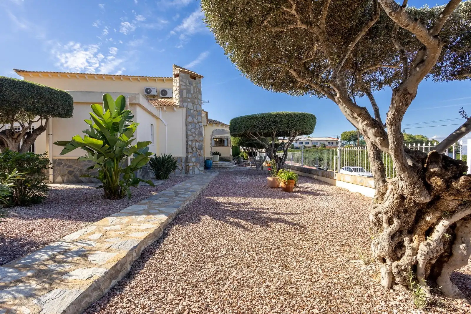 Exterior view of Houses for sale in Almoradí  with Private garden, Terrace and Swimming Pool