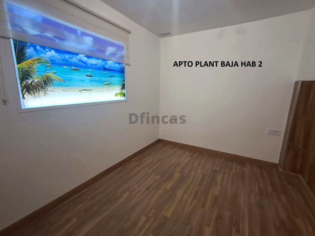 Planta baja for sale in Bajo Los Arcos, Centro