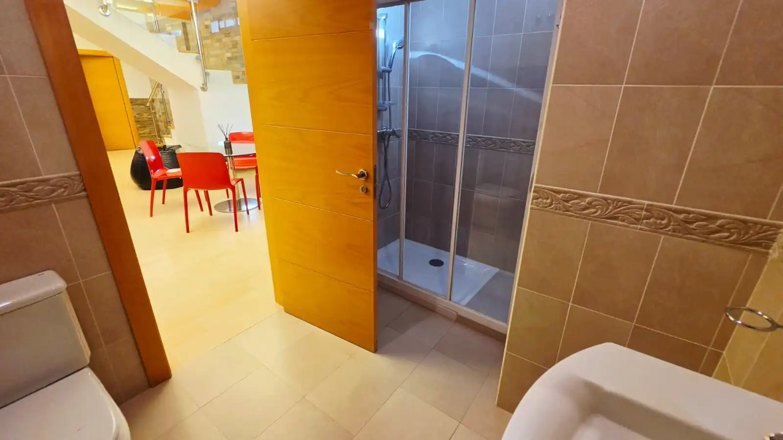 Bany de Casa o xalet en venda en Fuengirola amb Aire condicionat, Jardí privat i Terrassa