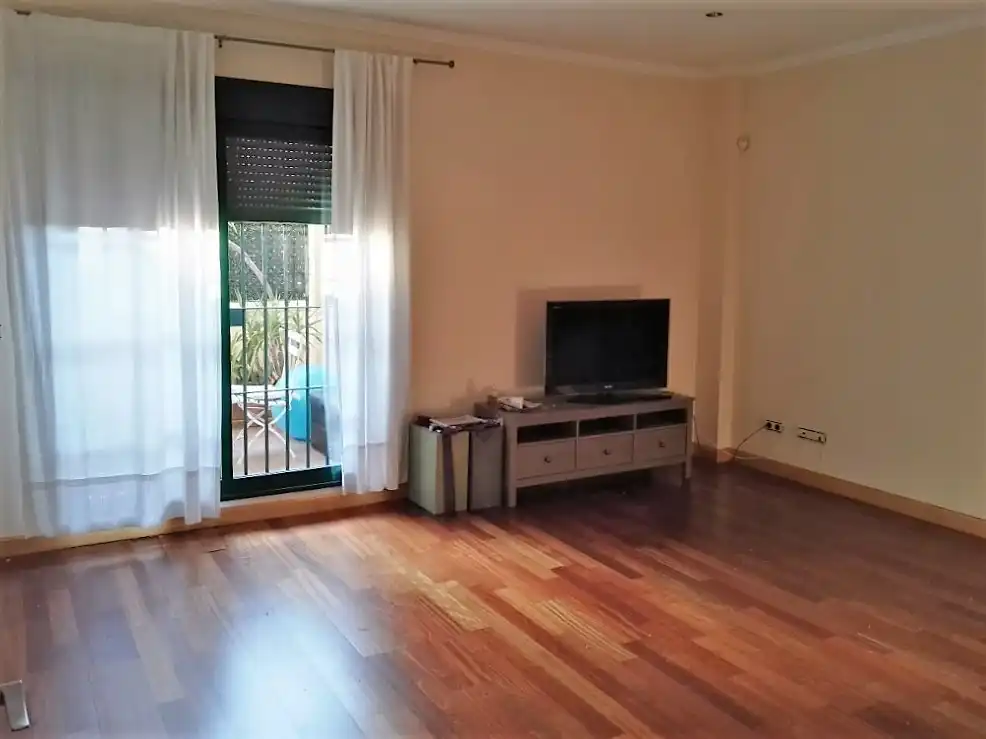 Living room of Flat for rent in Jerez de la Frontera  with Air Conditioner, Parquet flooring and Swimming Pool