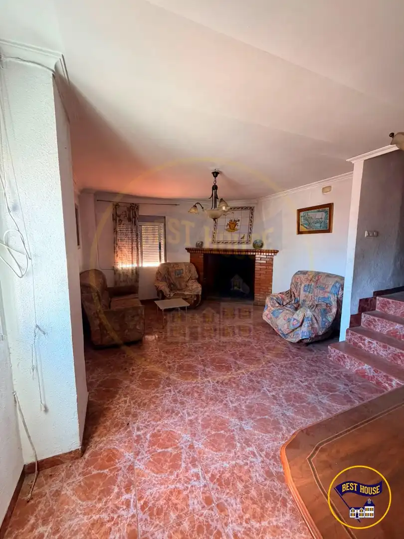 Living room of Houses for sale in Enguídanos  with Furnished and Balcony
