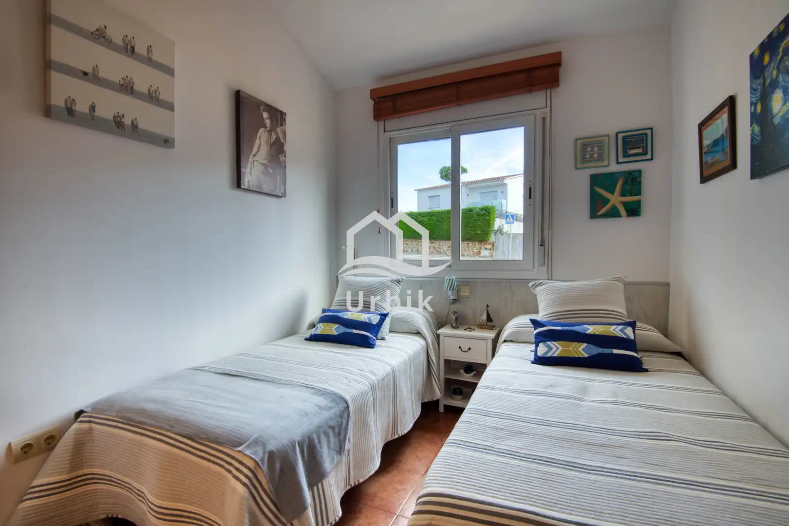 Habitación de Casa adosada en venta en Castell d'Aro, Platja d'Aro i s'Agaró con Aire acondicionado, Calefacción y Jardín privado