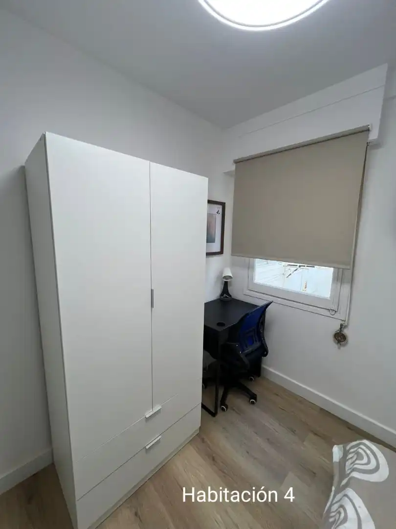 Habitación en Avenida del Padre Esplá, Pla de Bon Repós