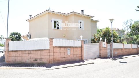 CASA INDEPENDIENTE CON PISCINA EN BONAVISTA