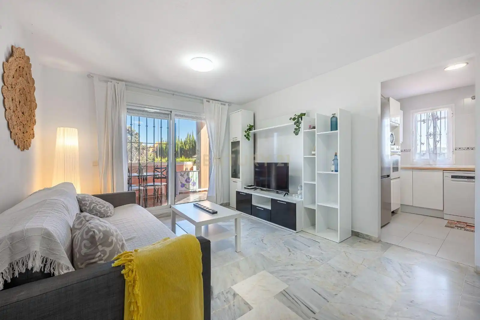 Apartment with pool for sale in El Castillo, imagen 7