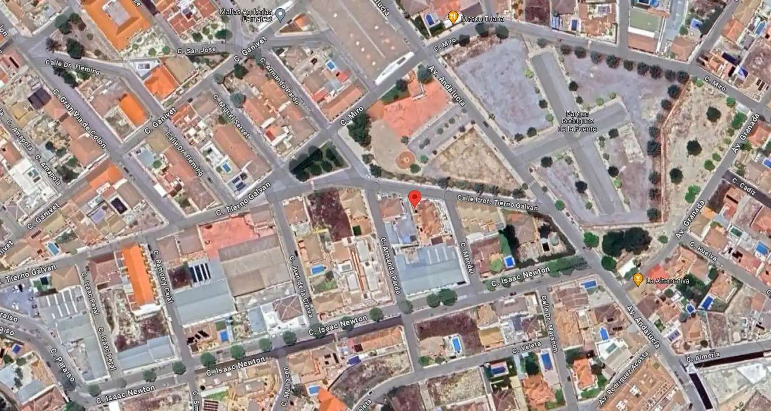 Vista exterior de Pis en venda en Láchar