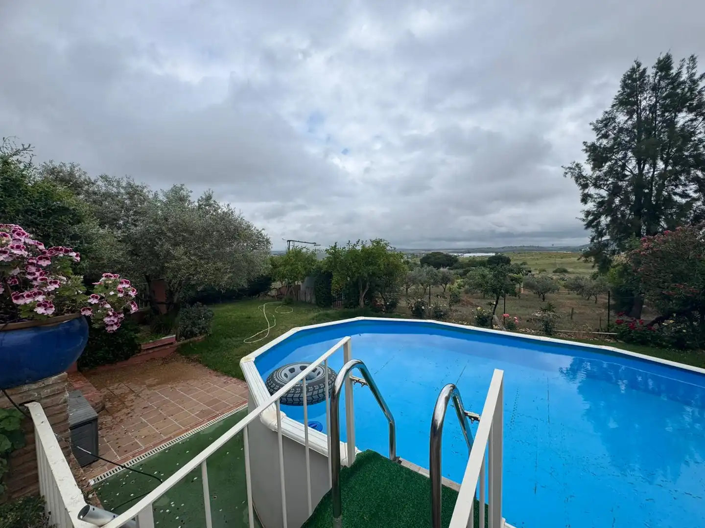 Swimming pool of Houses for sale in Mérida  with Storage room