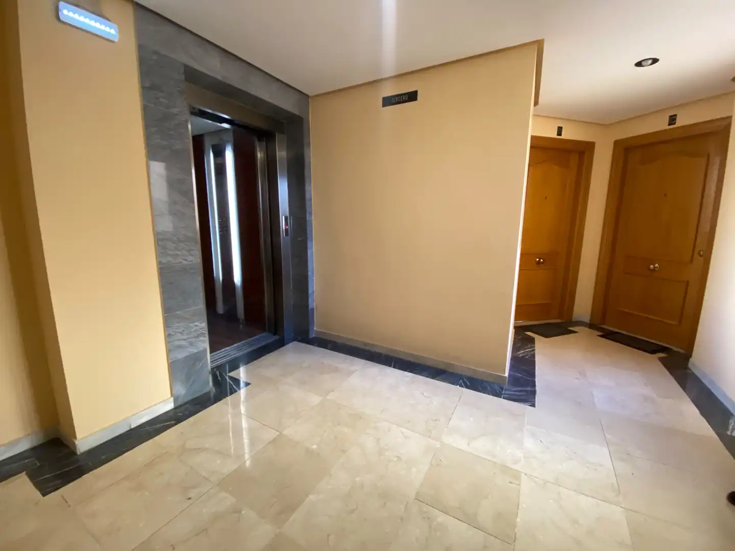 Piso en venta en Campo de la Juventud