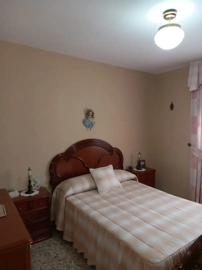Bedroom of Houses for sale in Córdoba  with Terrace, Storage room and Balcony