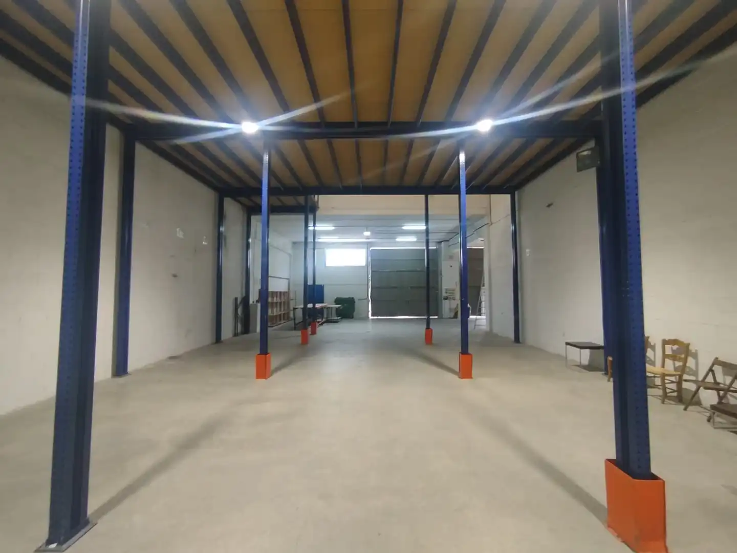 Fabrikhallen zur Miete in Tres Cantos mit Heizung