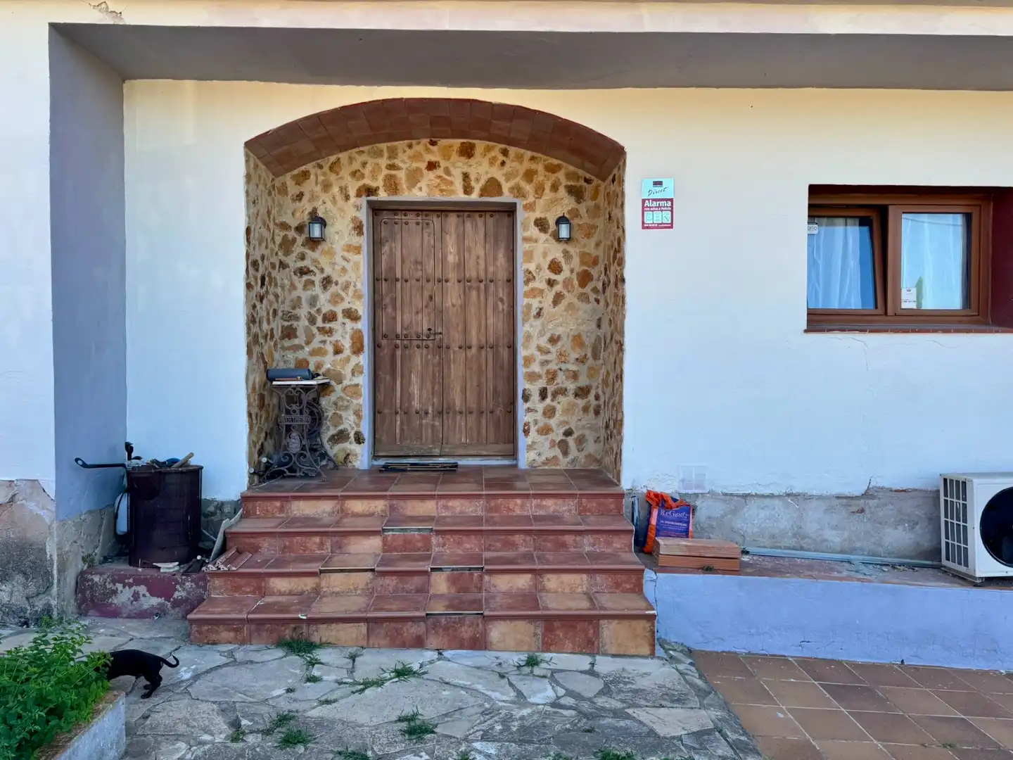 Detached house with terrace for sale in Carrer del Conill 22, imagen 2