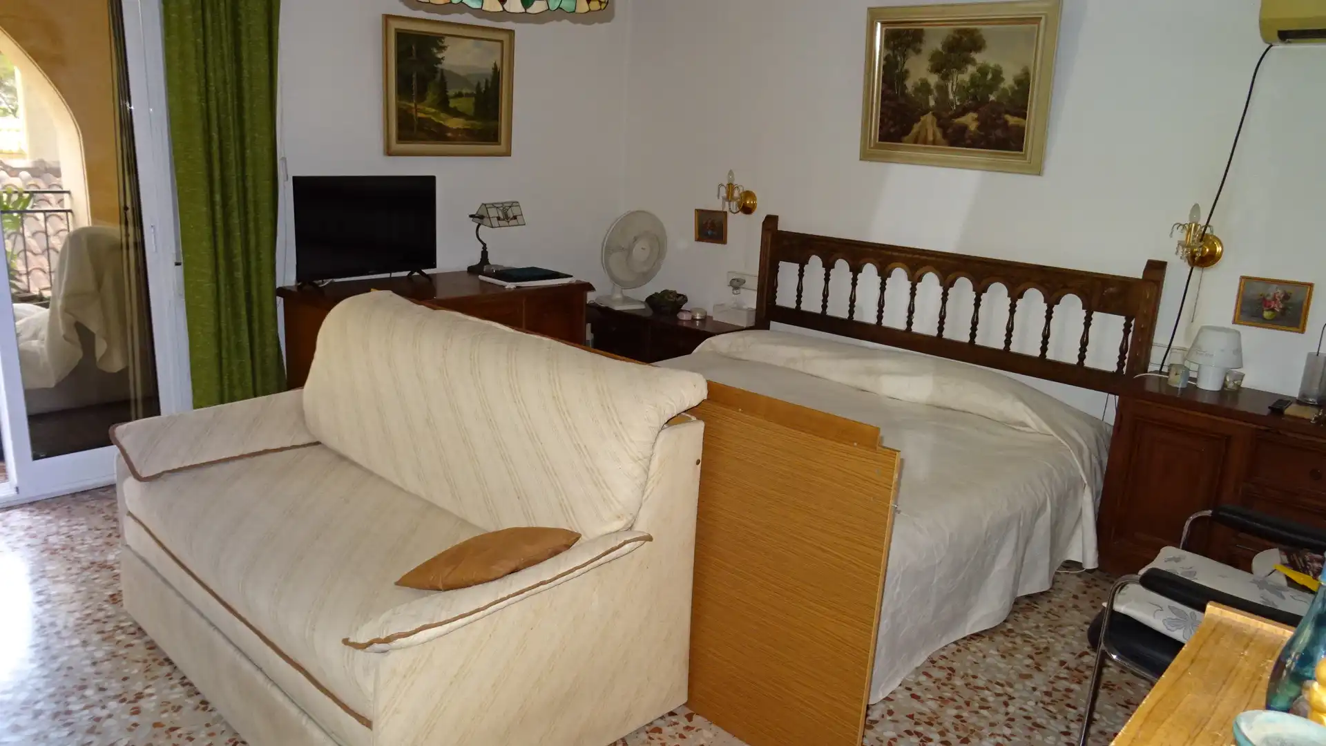 Living room of Houses for sale in El Campello  with Air Conditioner, Heating and Private garden