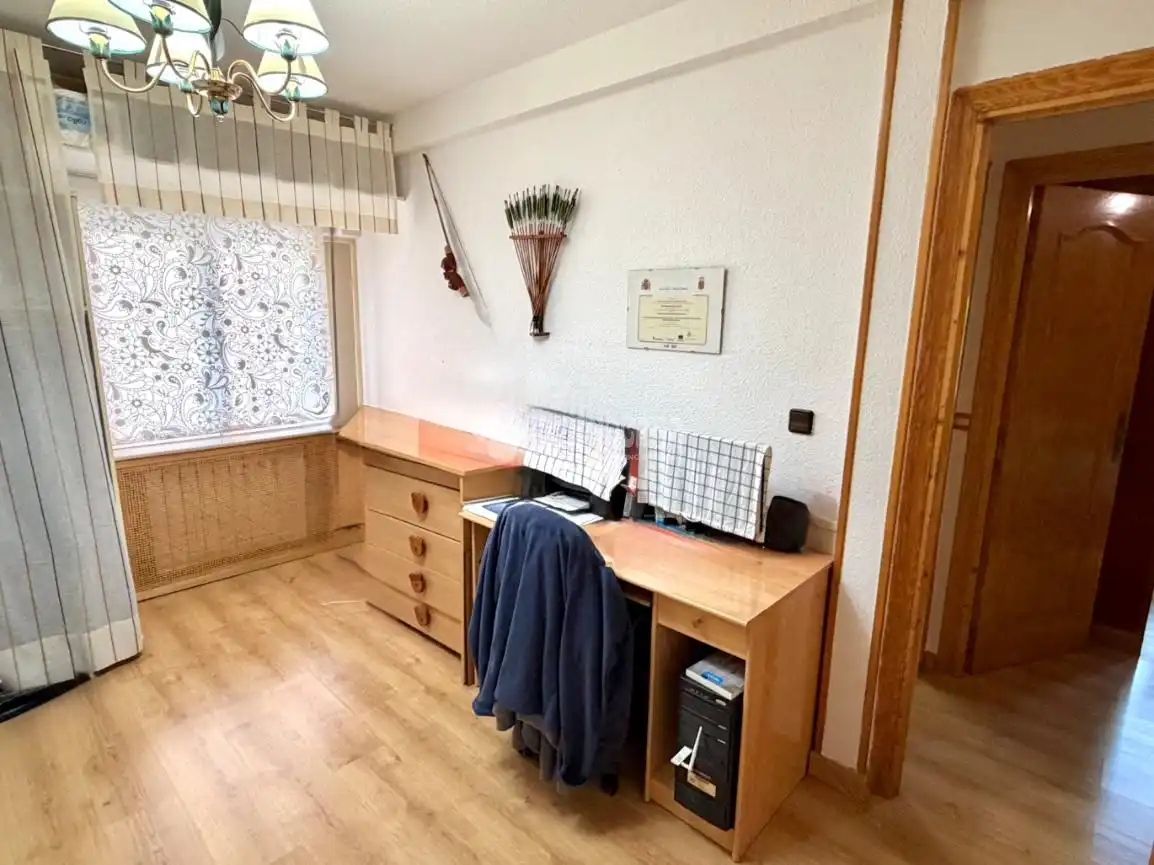 Habitación de Piso en venta en Fuenlabrada con Calefacción