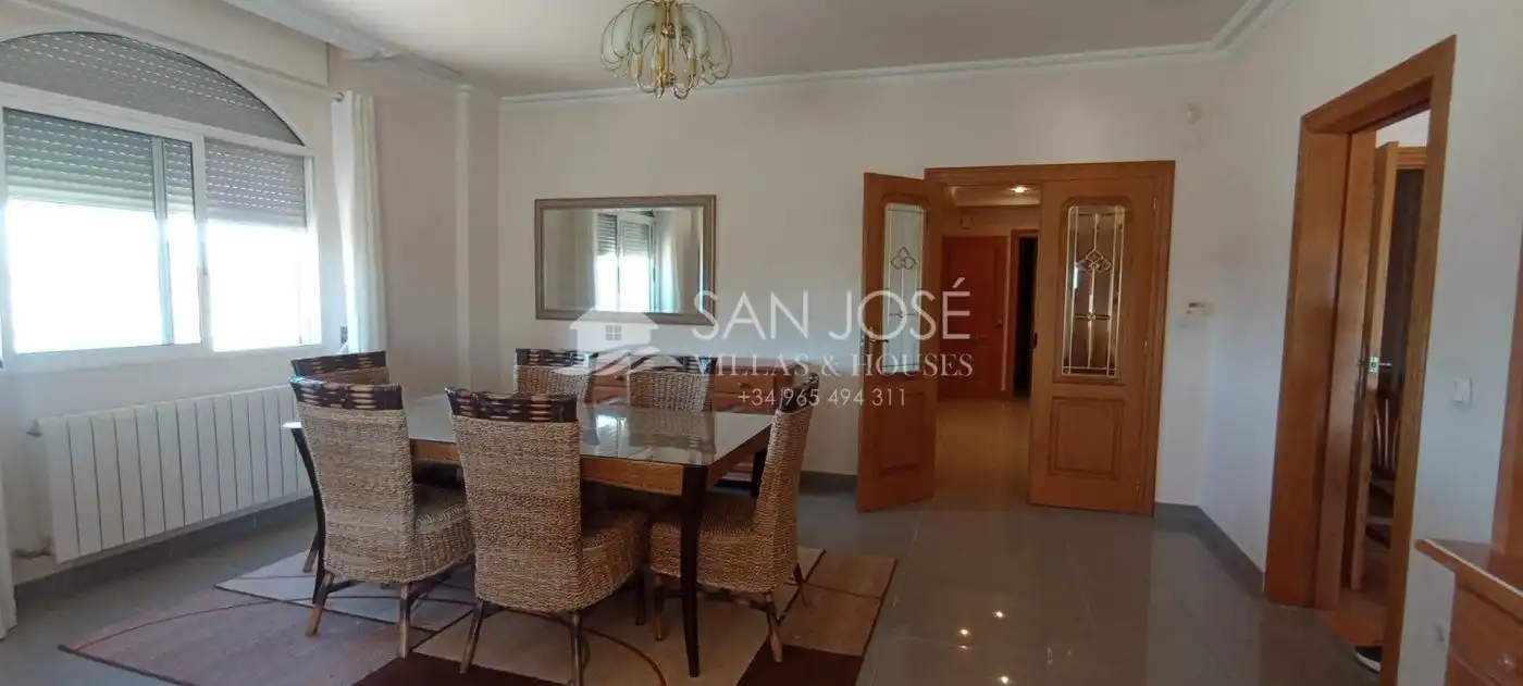 Comedor de Casa o chalet en venta en Crevillent con Aire acondicionado, Calefacción y Jardín privado