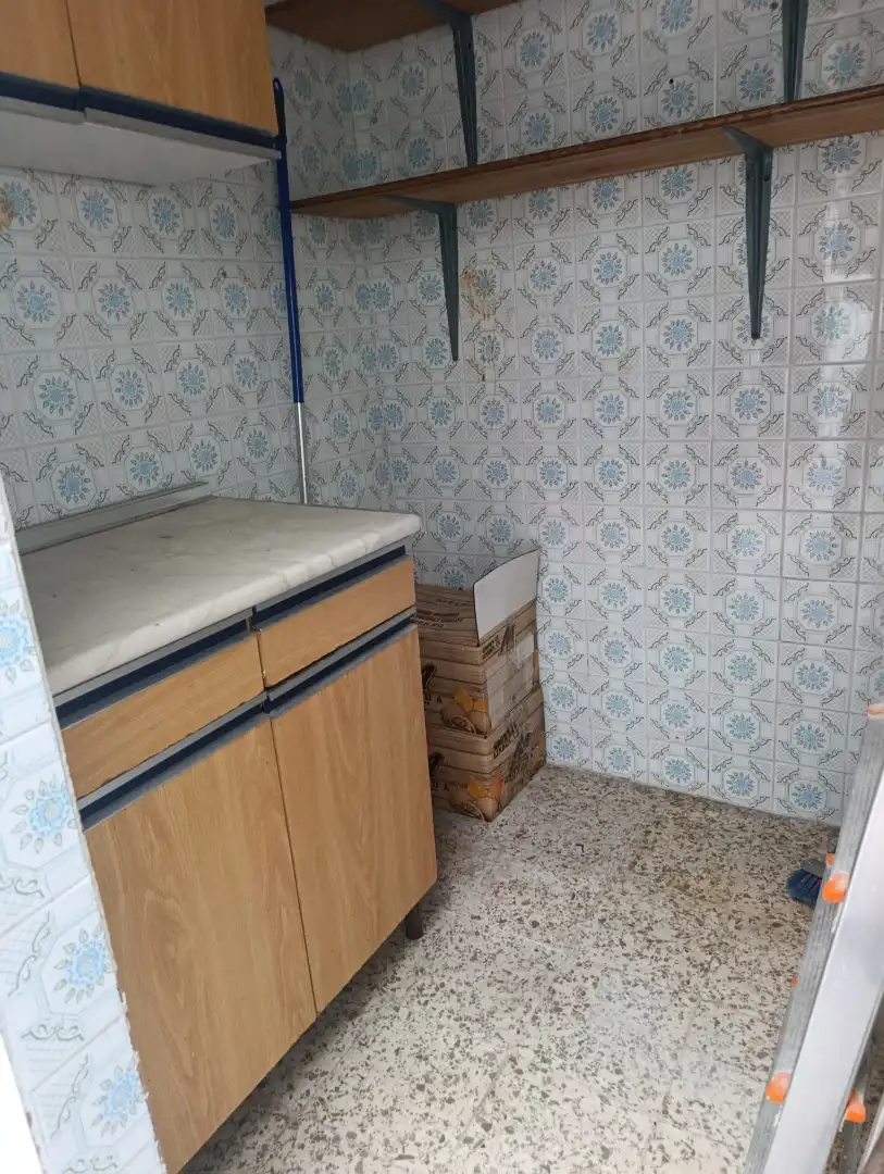 Kitchen of Flat for sale in Dos Hermanas  with Air Conditioner