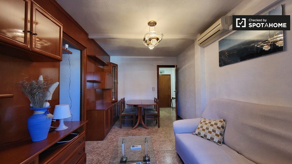 Living room of Flat to rent in Getafe  with Air Conditioner, Heating and Furnished