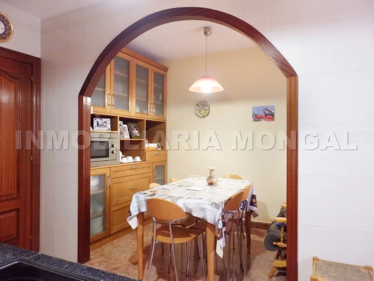 Casa a schiera con terrazza in vendita a Carrer de l'Abat Escarré, imagen 22